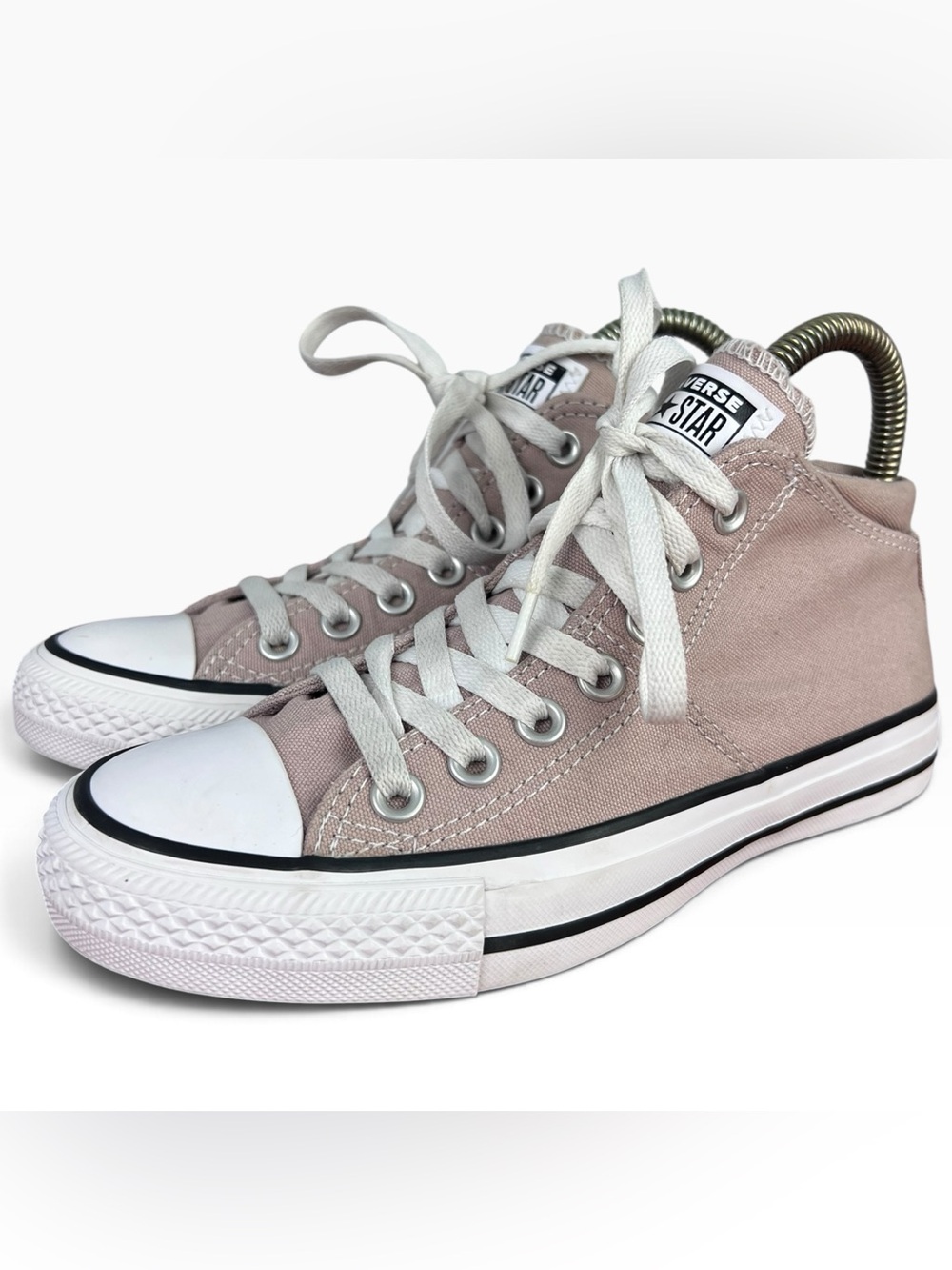 Converse Chuck Taylor All Star Madison Mid Womens Sz 6 Athletic Shoes